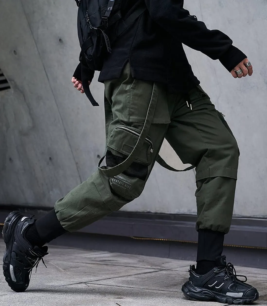 Astellarie Mens Streetwear Hip Hop Punk Loose Fit Elastic Waist Cargo Jogger Pants with Multi Pockets