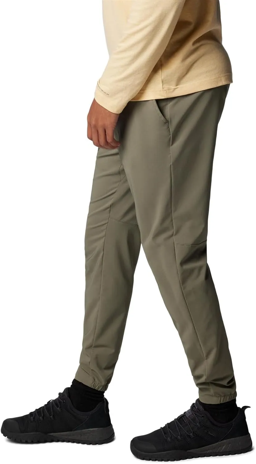 Columbia Men's Sage Peak Pull on Chino Pant