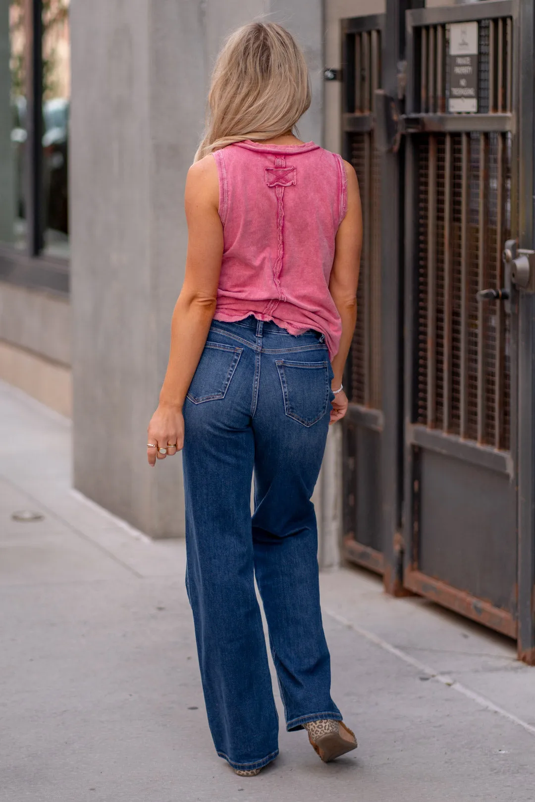 Irresitible High Rise Loose Fit Jeans