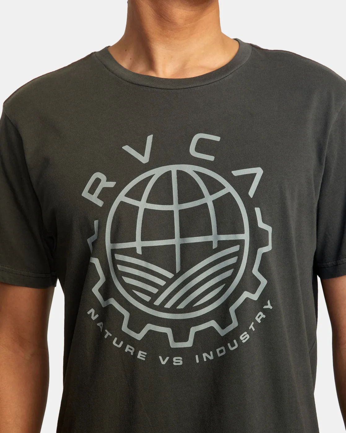 Pasture Tee - Pirate Black