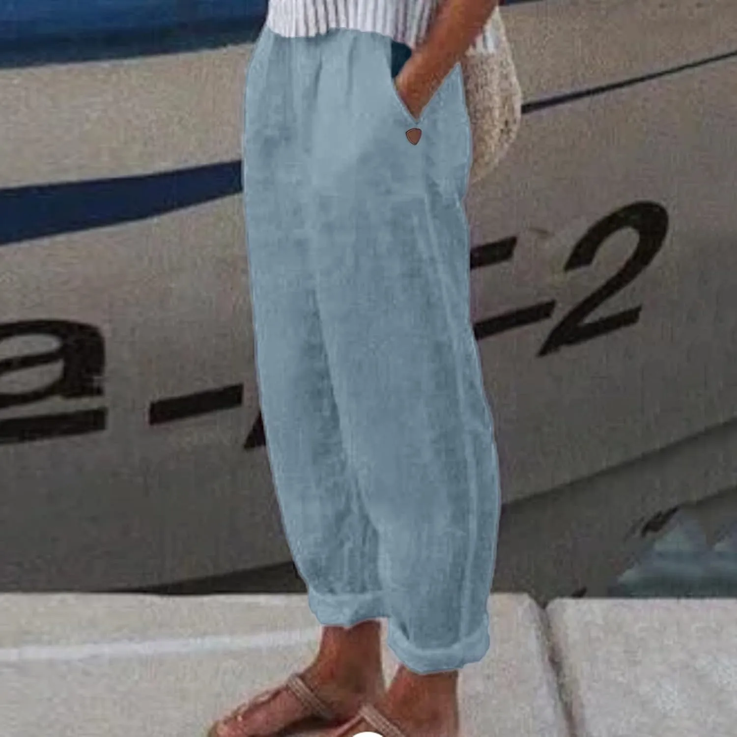 Plus Size Capris for Women Striped Floral Printed Cotton Linen Pants Lightweight Casual Trousers with Pockets