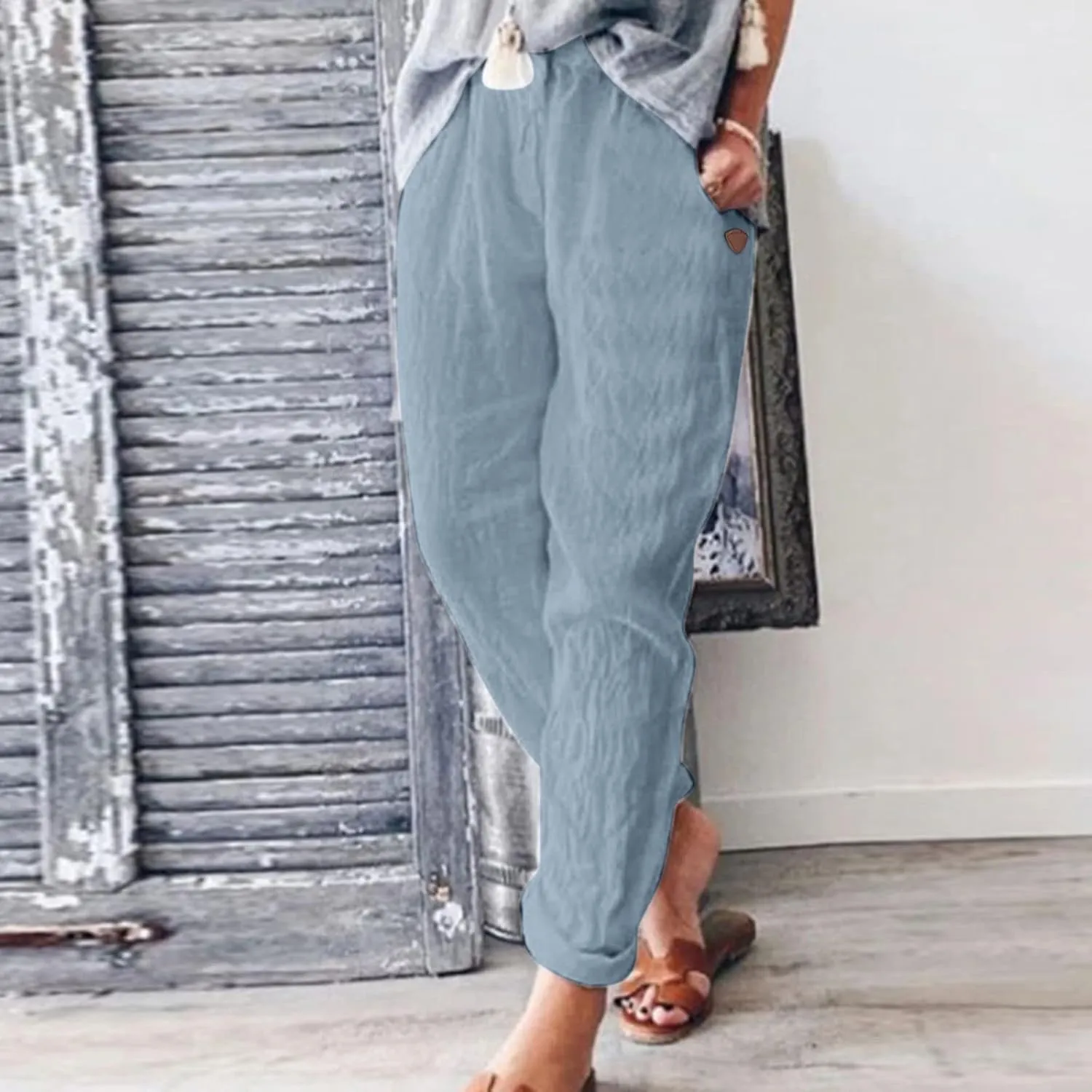 Plus Size Capris for Women Striped Floral Printed Cotton Linen Pants Lightweight Casual Trousers with Pockets
