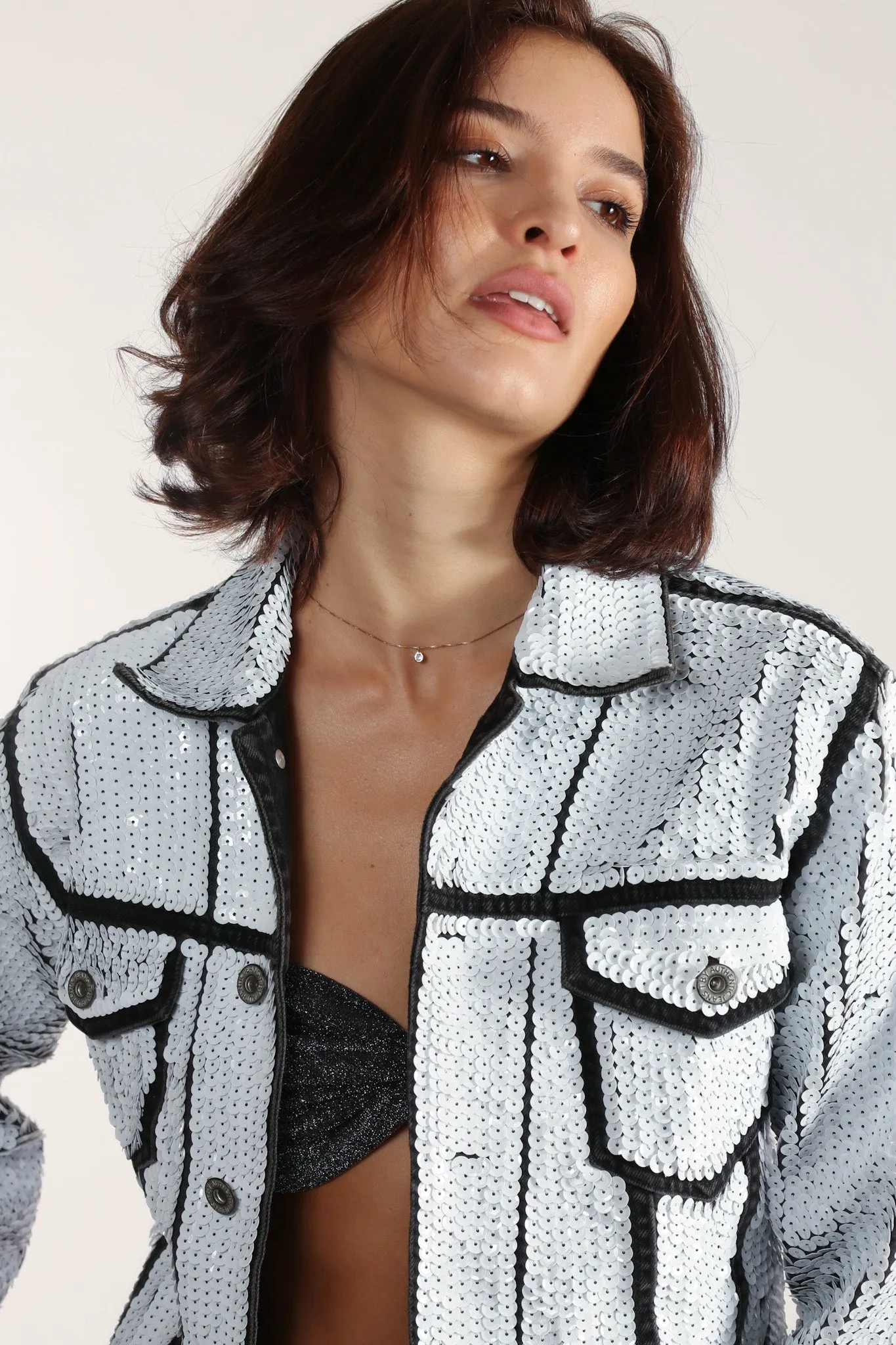 SEQUIN EMBROIDERED DENIM JACKET DEMI