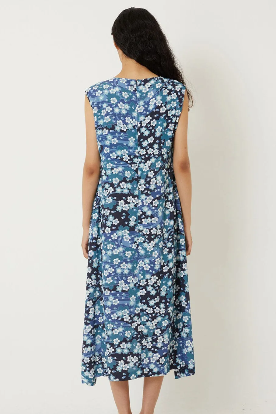 Sleeveless Woven Nagare Sakura Sleeveless Dress
