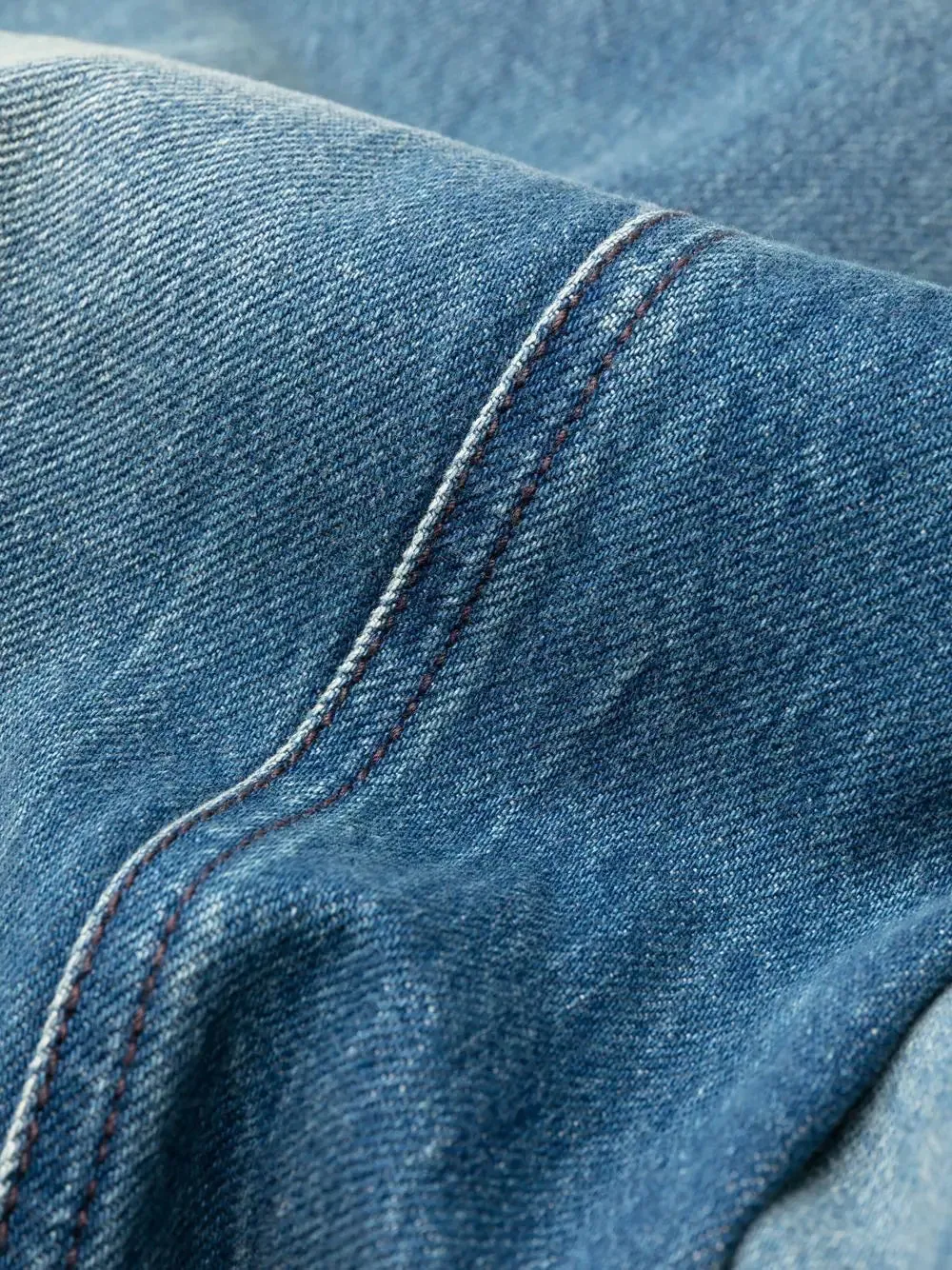 Straight-leg cut jeans