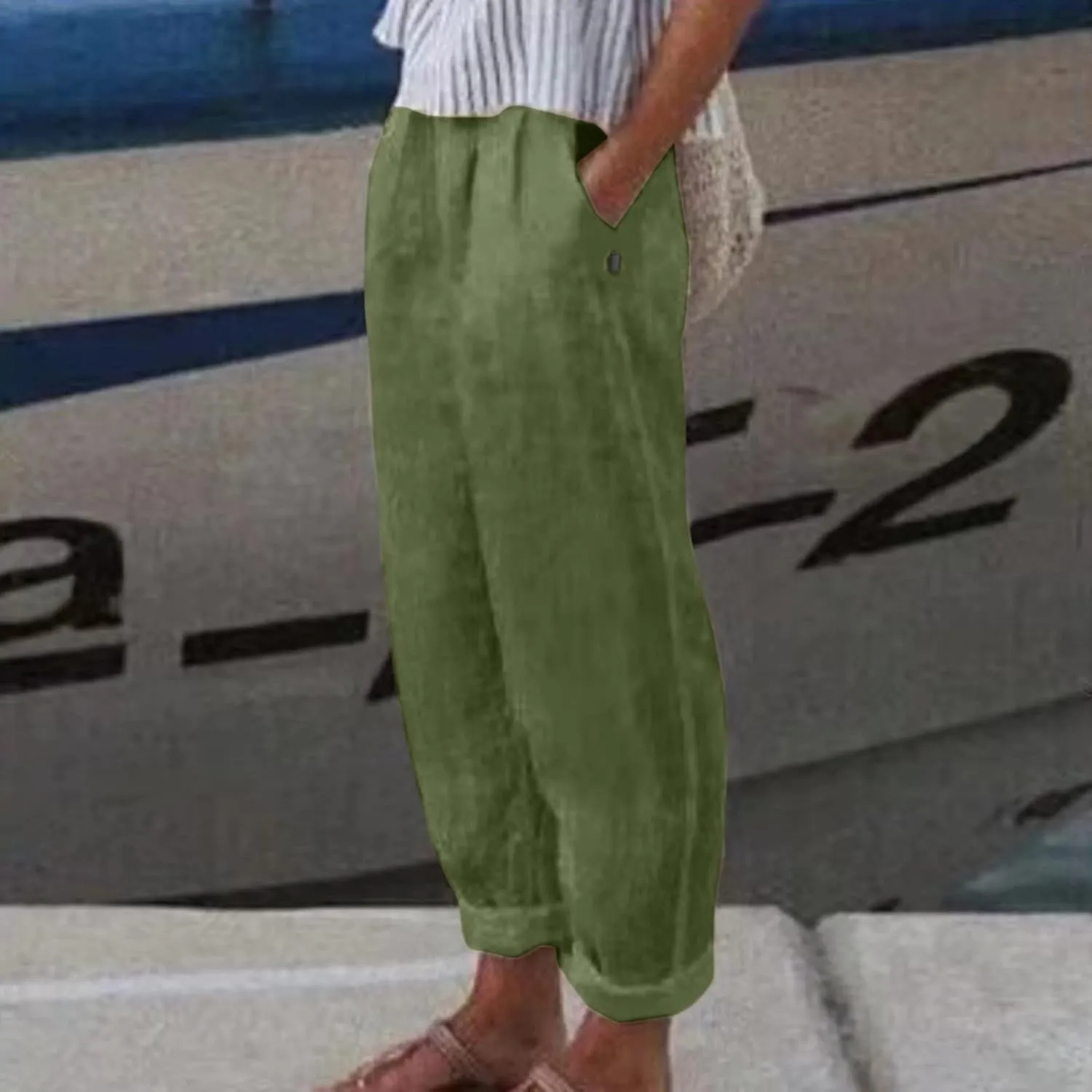 Women Straight Linen Wide Leg Loose Fit Pants Fashion Outdoor Summer Casual Lightweight Carpi Relax Pants with Pockets