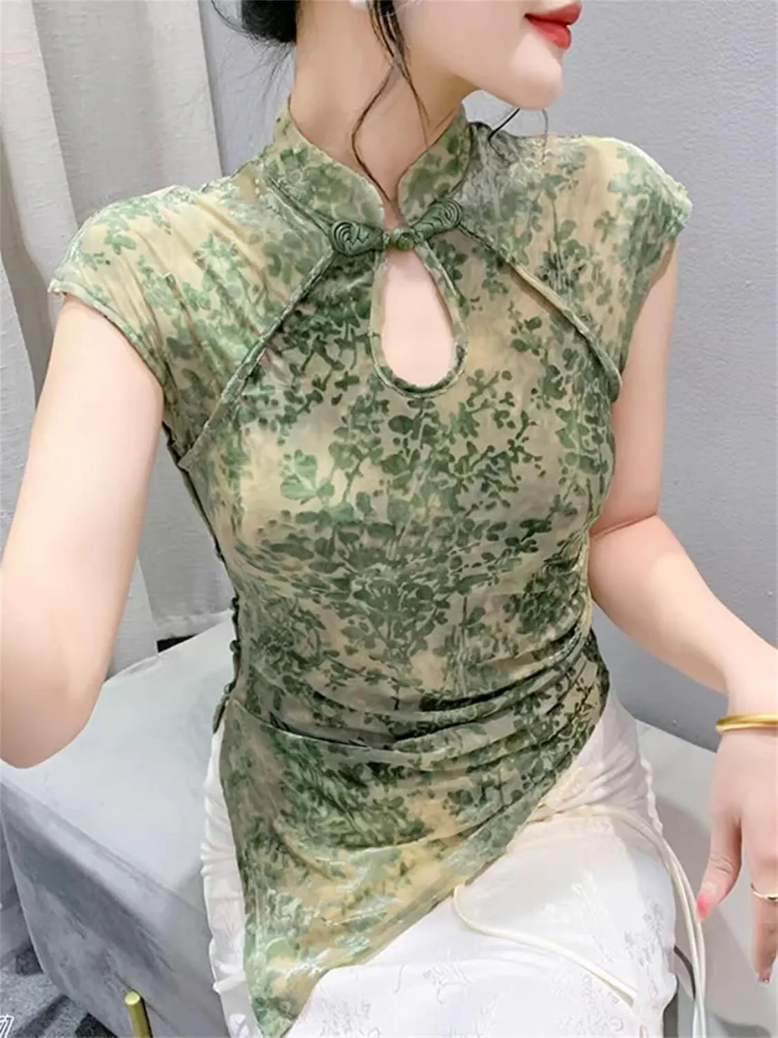 Women's Casual Slim Fit Sleeveless Blouse Side Split Floral Print T-Shirt with Asymmetric Hem